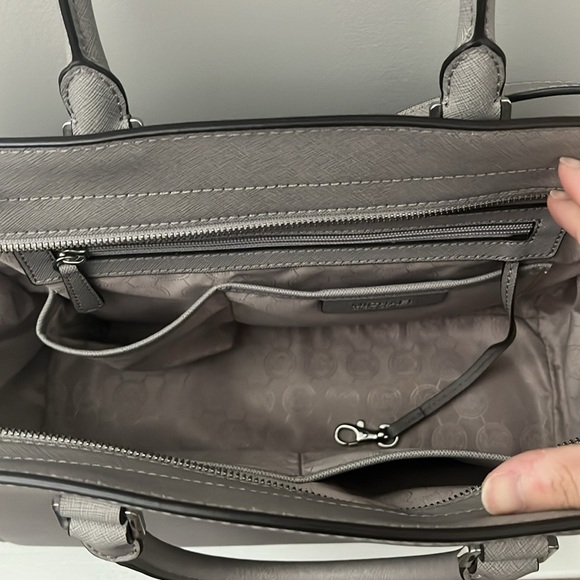 Michael kors tote bag - Picture 3 of 9